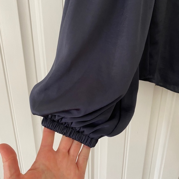 NWOT Bailey 44 Puff-Sleeve Blouse - Picture 3 of 5